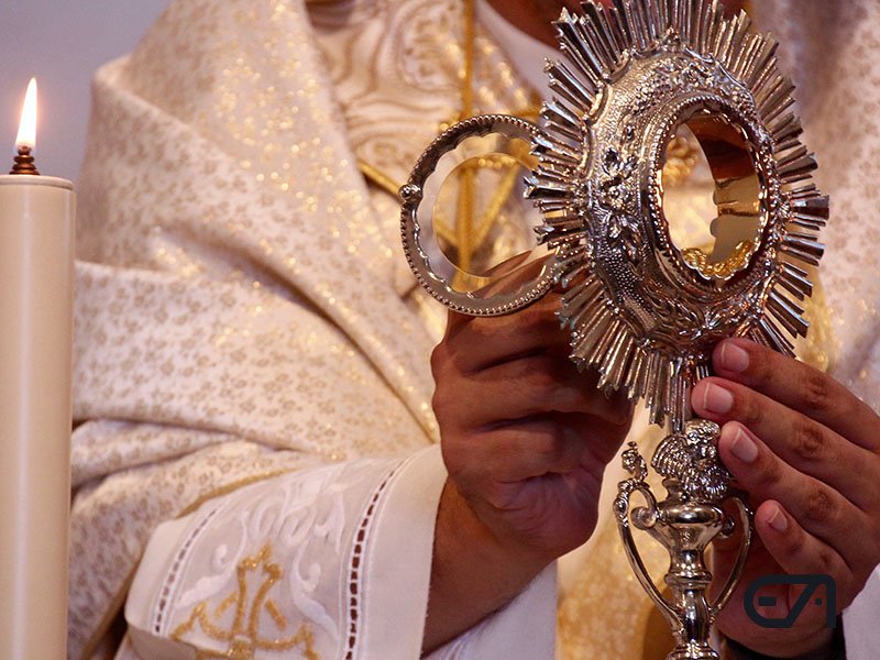 Feriado Corpus Christi 2025